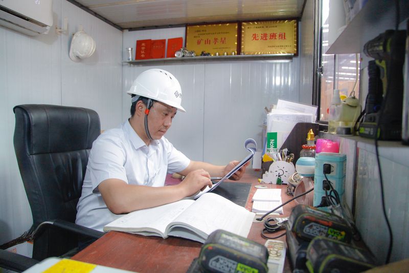 ����ʼ����������������������ҵ������BET16������(�й�)Ψһ�ٷ���վ�徲�����²��